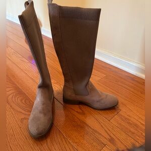 Elegant Suede Girl's Boots